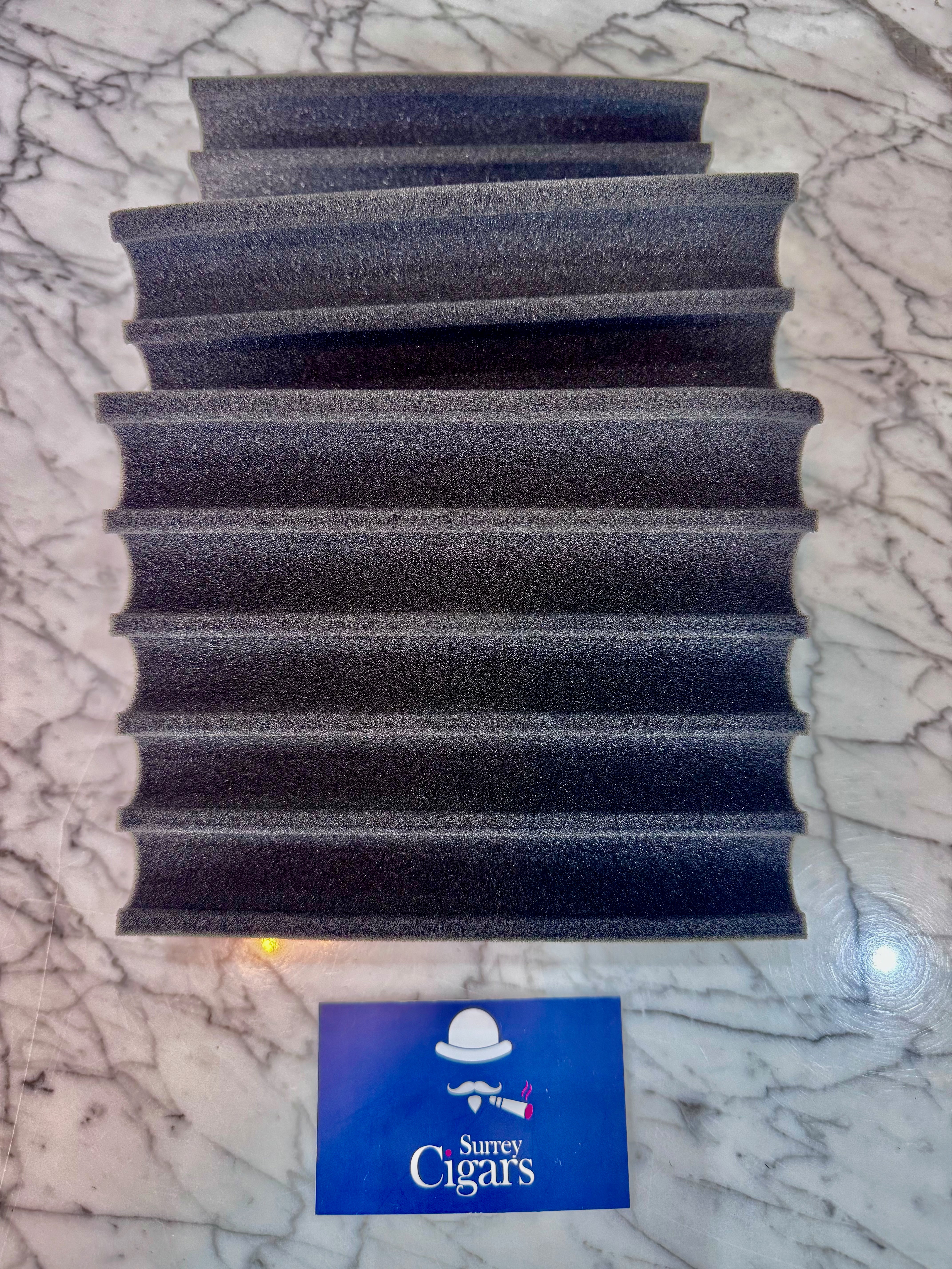 Mantis - AeroVault Cigar travel Case - Green, Pink, Blue, Gray, Orange