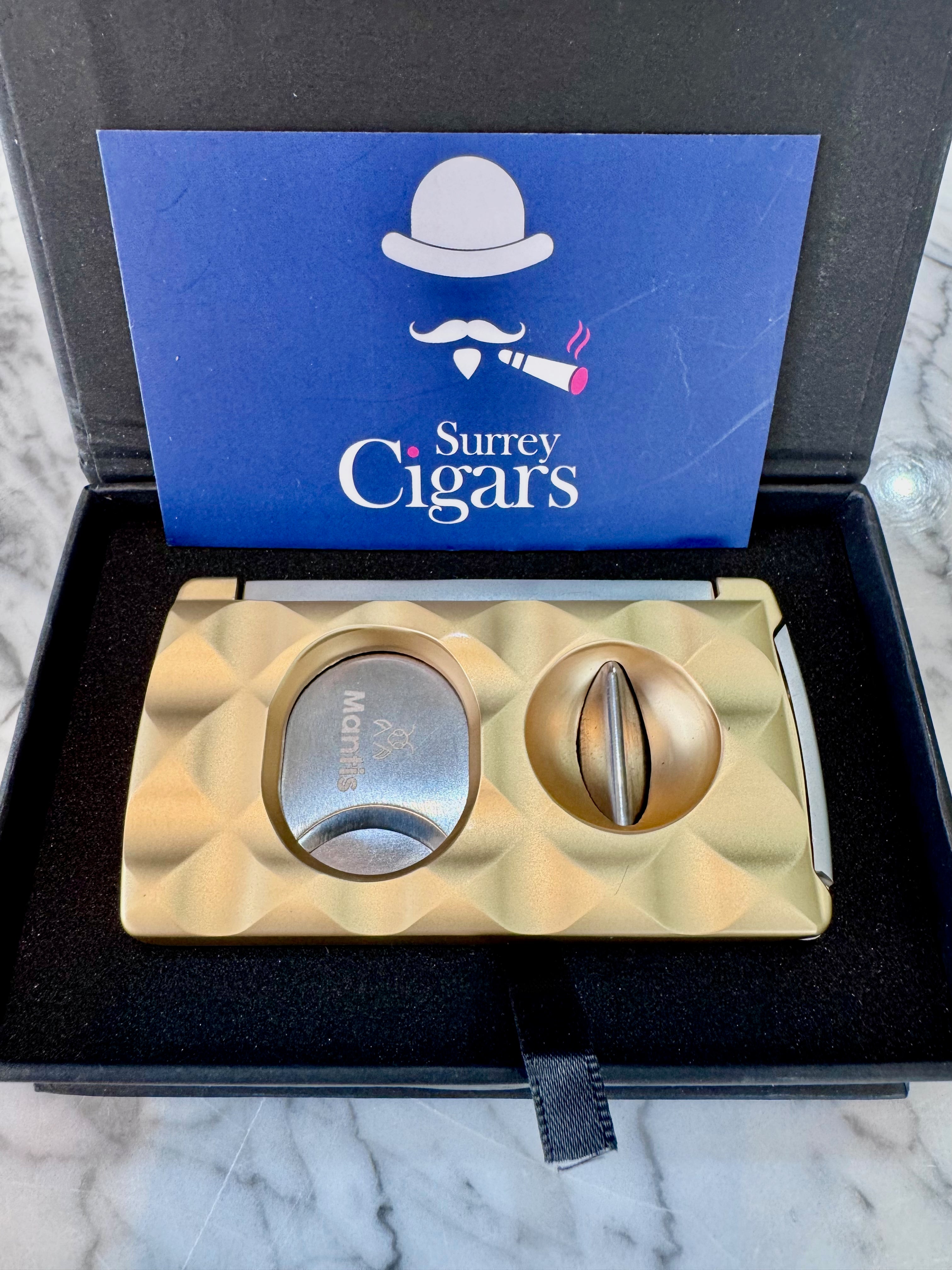 Mantis - Universal - 3 X Cigar Cutter - Straight Cut + V-Cut + Punch Cutter in Gold