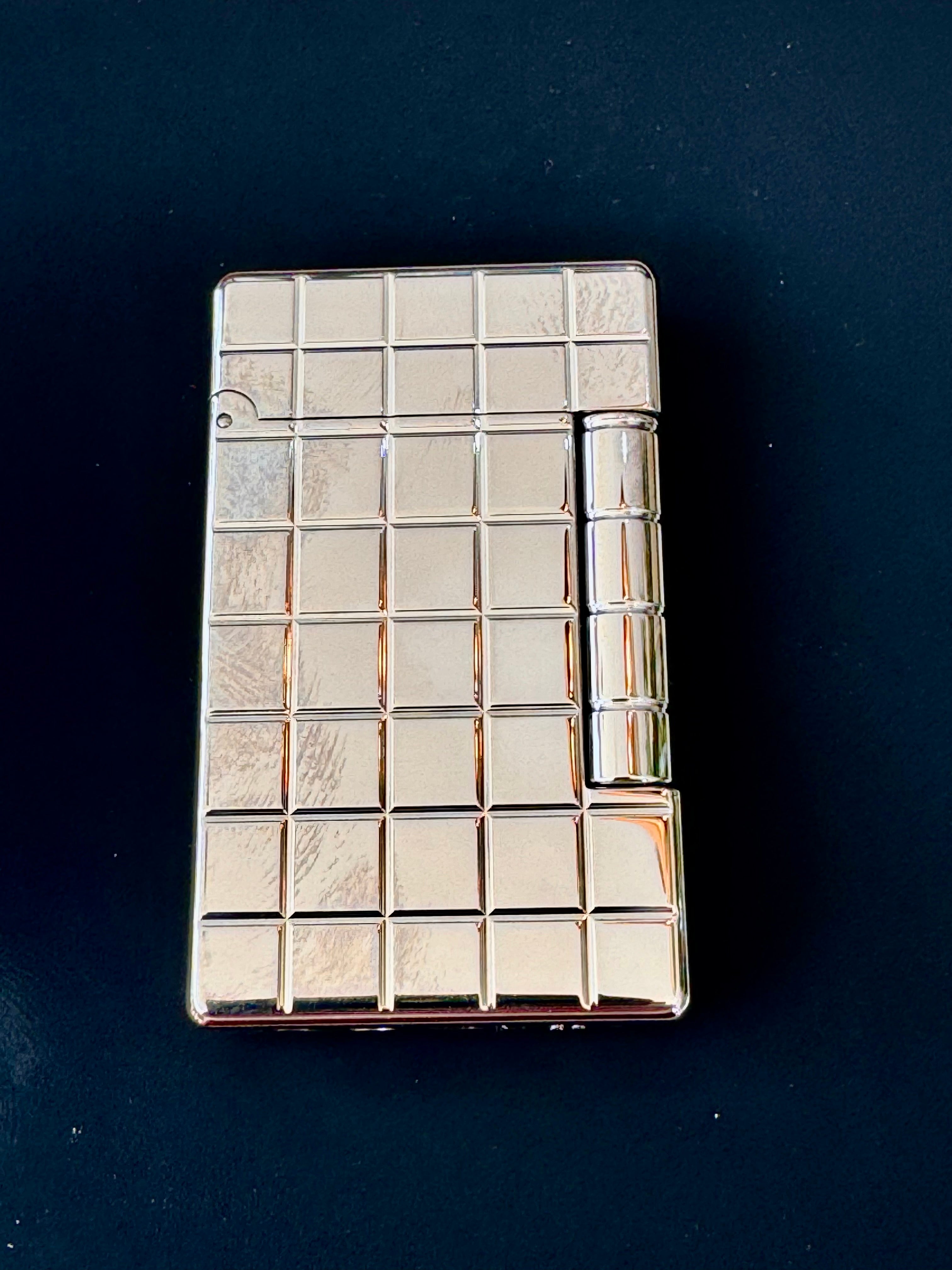 S.T. Dupont Initial White Bronze Lighter 020800B