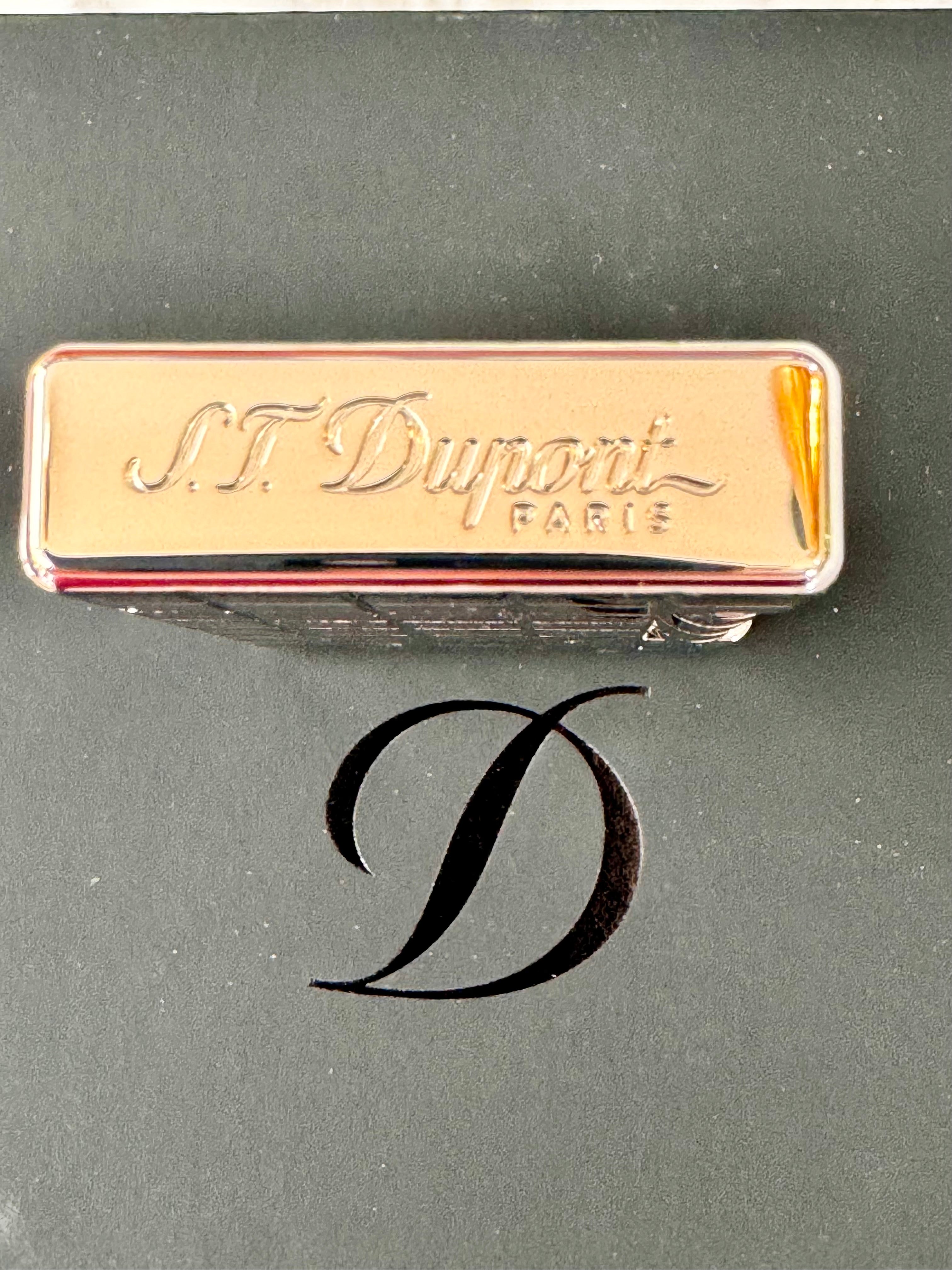 S.T. Dupont Initial White Bronze Lighter 020800B