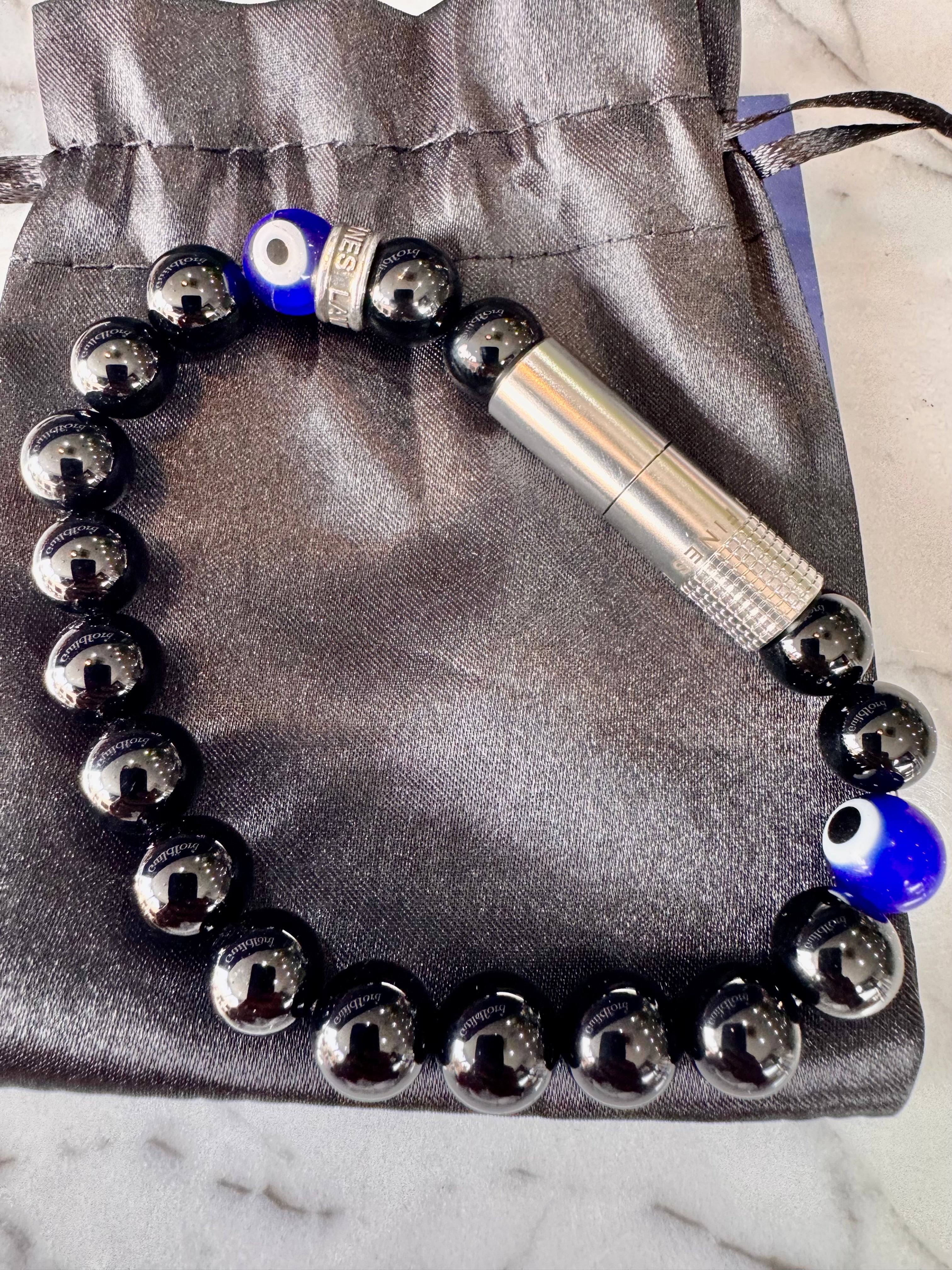Les Fines Lames - The Punch Bracelet (The Eye)