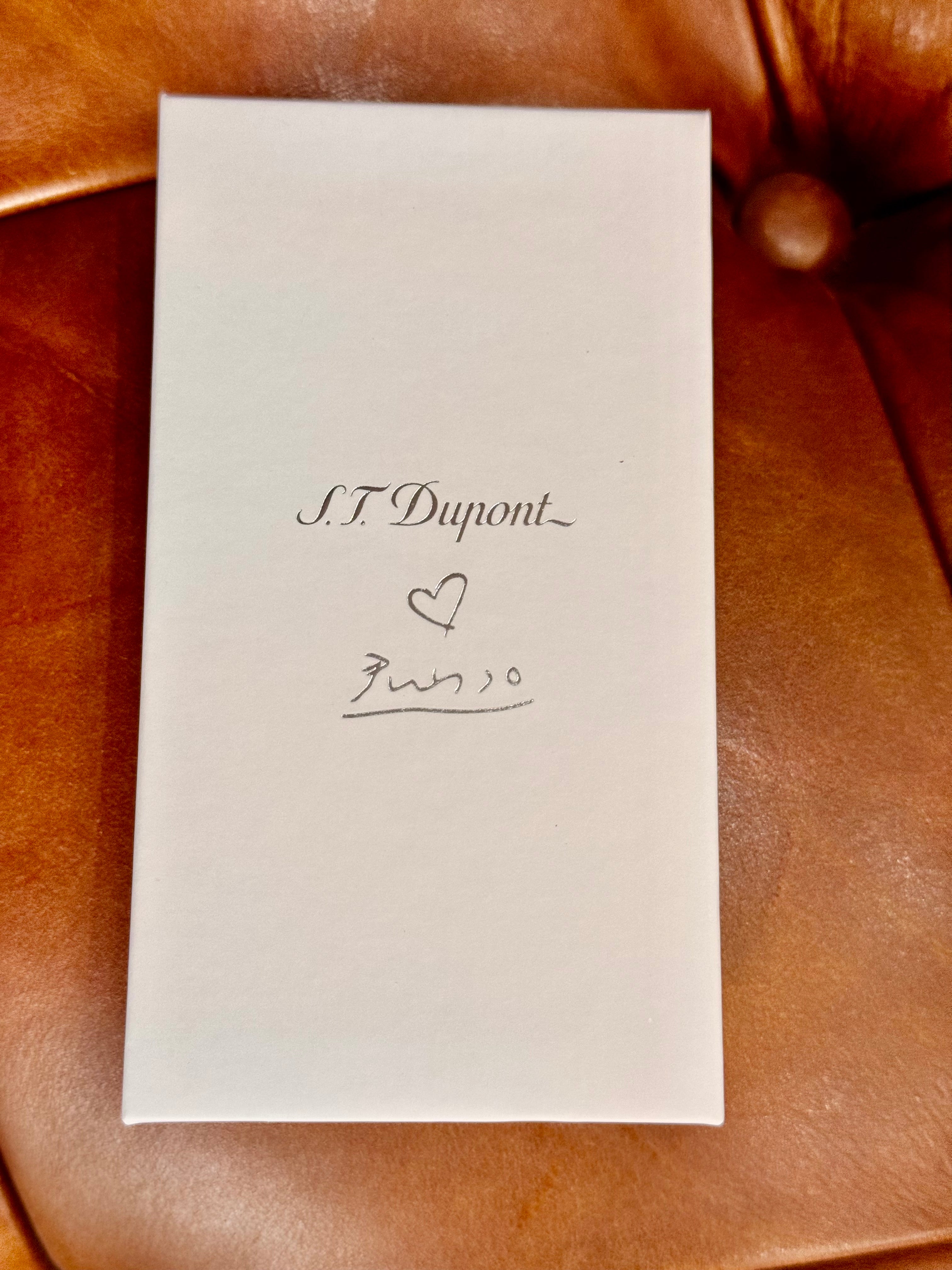 S.T. Dupont Limited Edition Picasso "Portrait of Jacqueline with Straw Hat" Slimmy White / Chrome Lighter