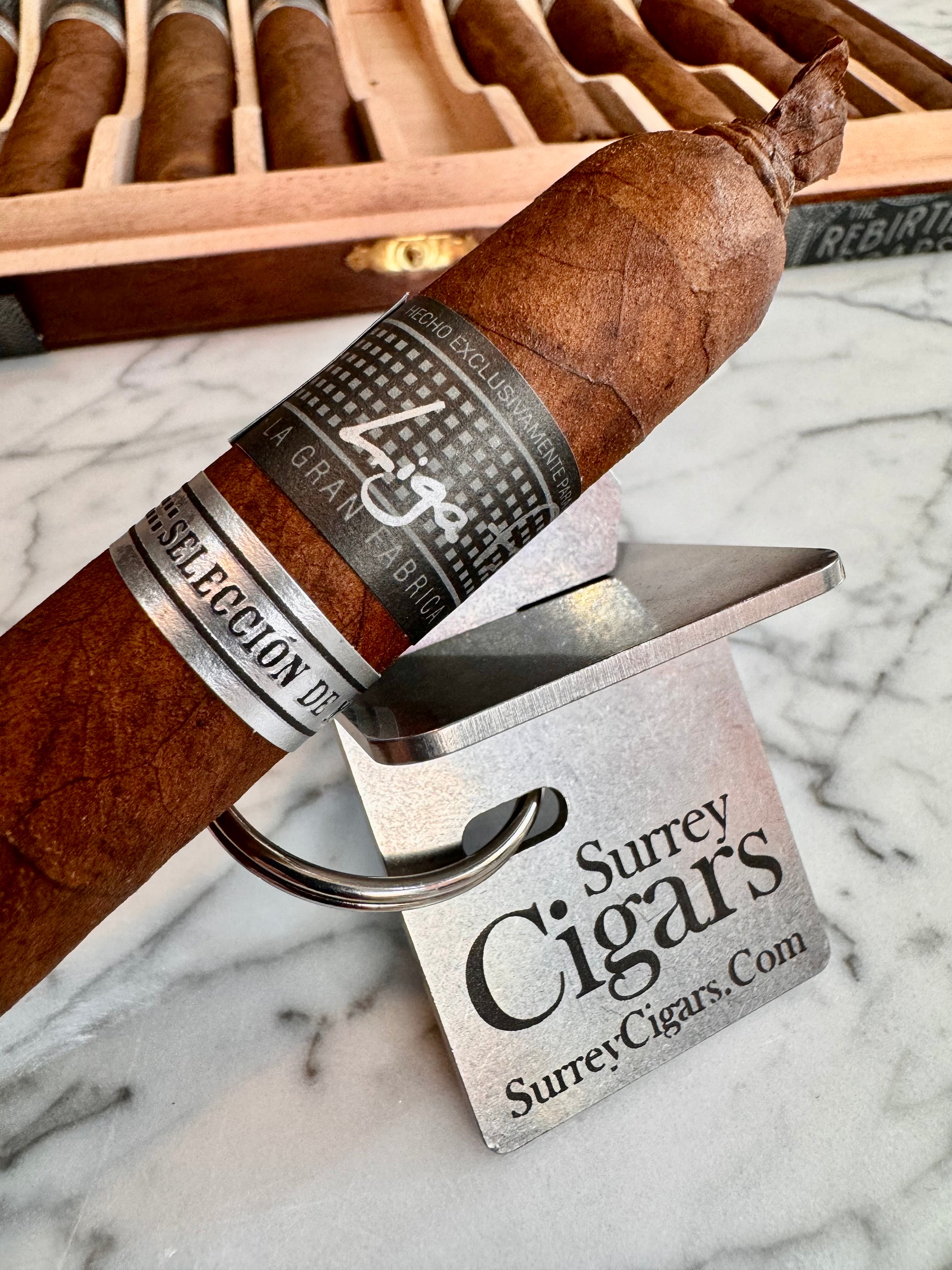 Drew Estate Liga Privada 10 Aniversario Seleccion de Mercado Toro