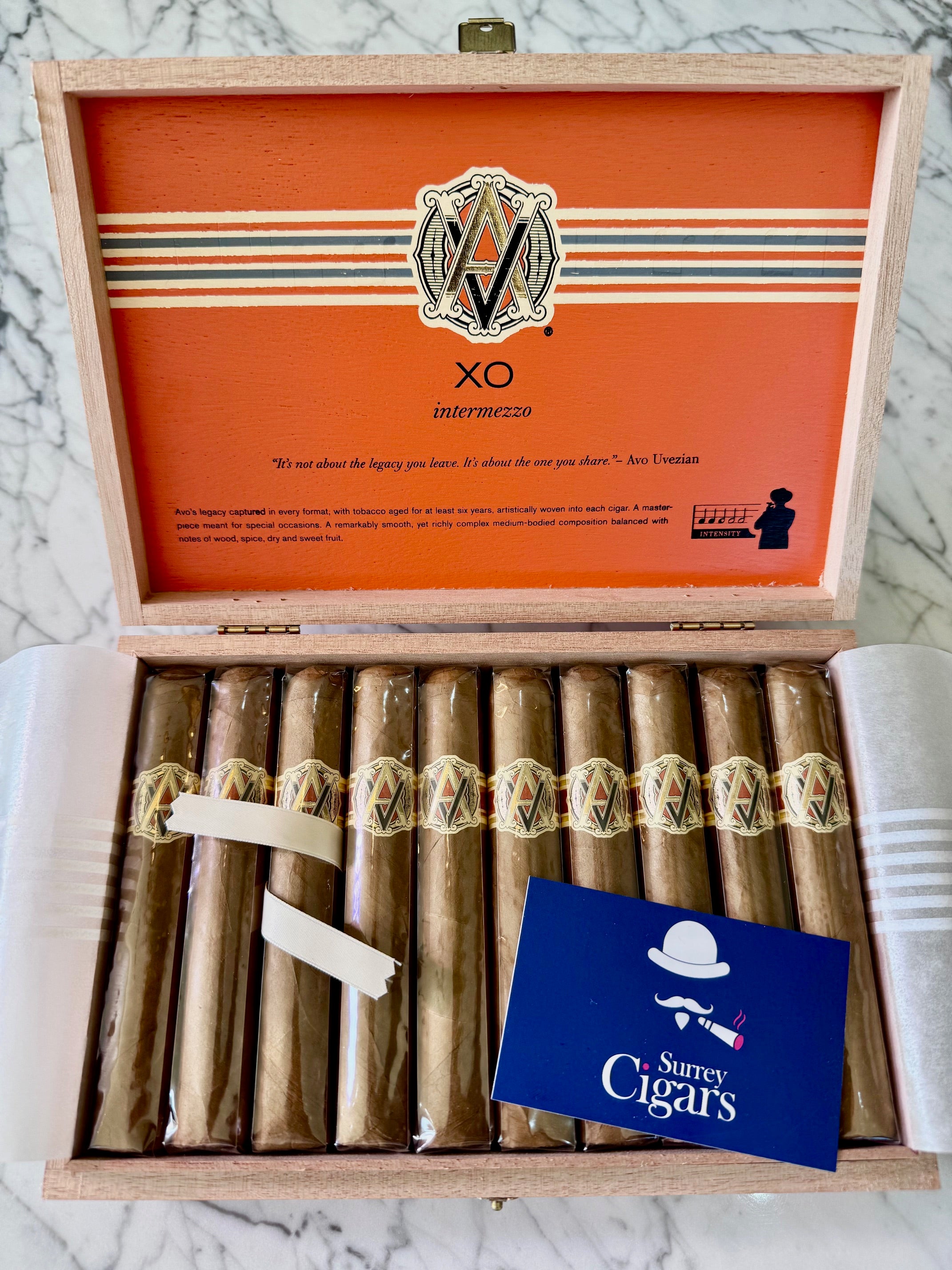 AVO XO Intermezzo Robusto