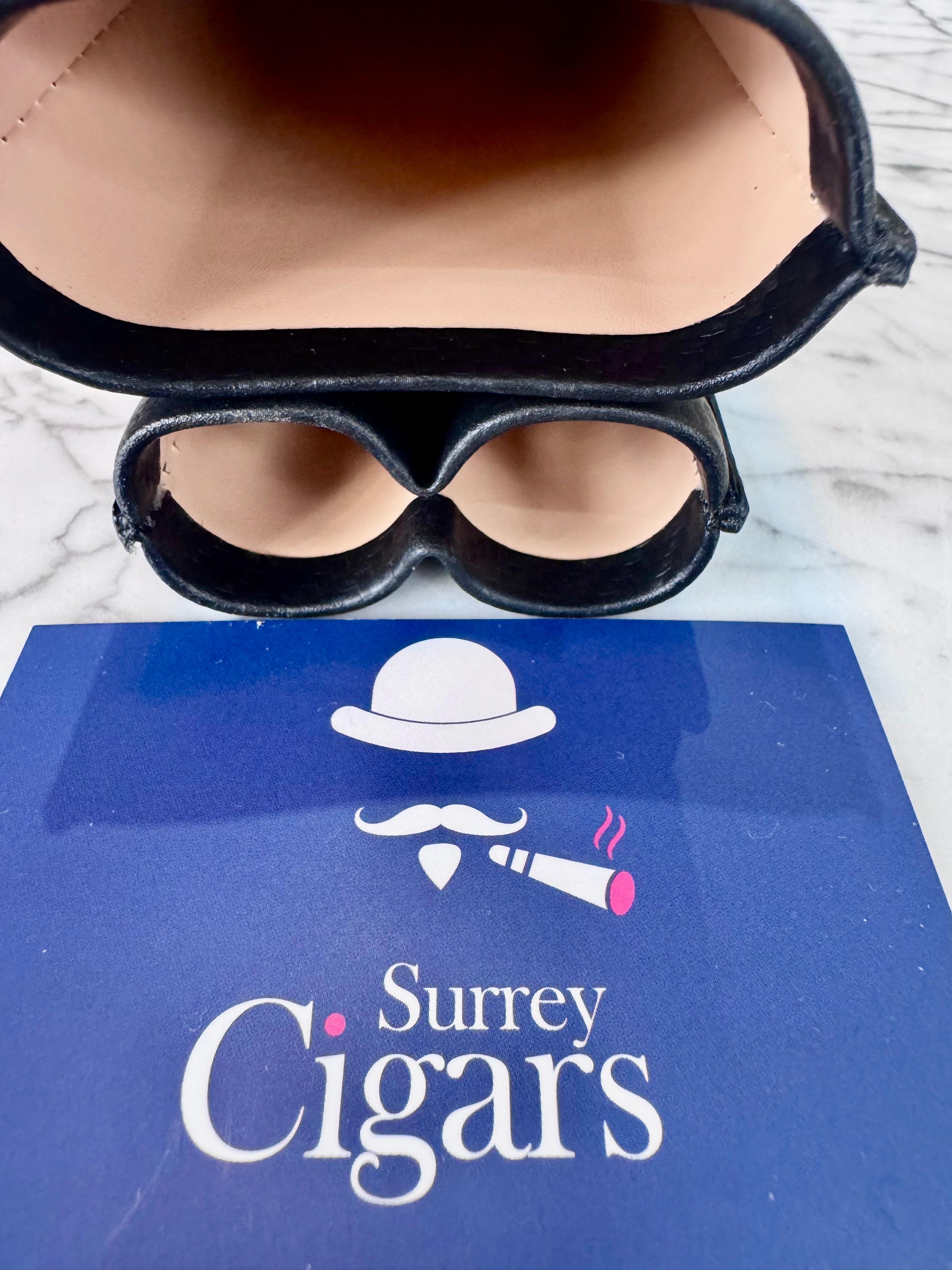 Mantis - NeoCase Carbon Series Cigar Case for 2 Cigars - Carbon Black