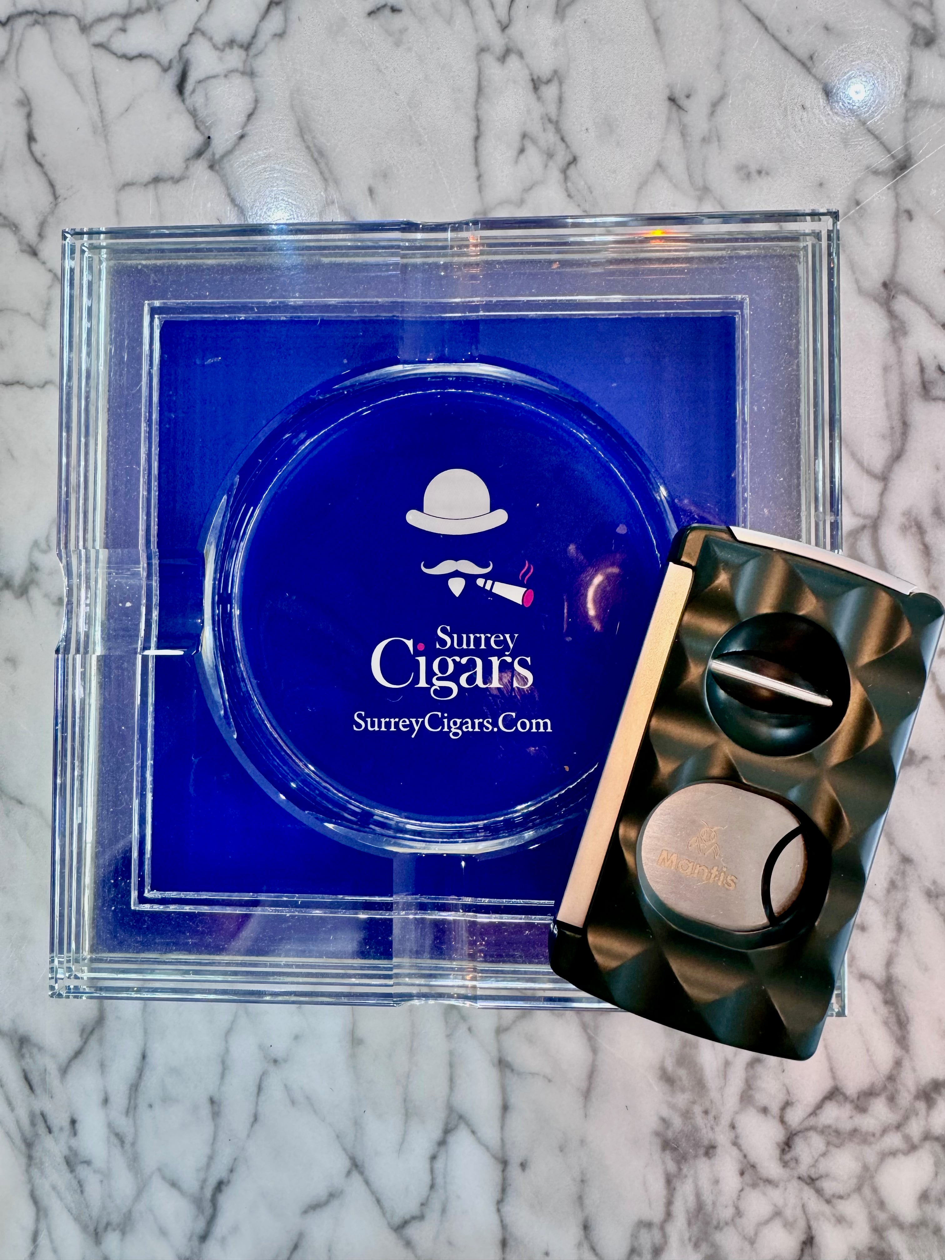 Mantis - Universal - 3 X Cigar Cutter - Straight Cut +  V-Cut + Punch Cutter in Yellow