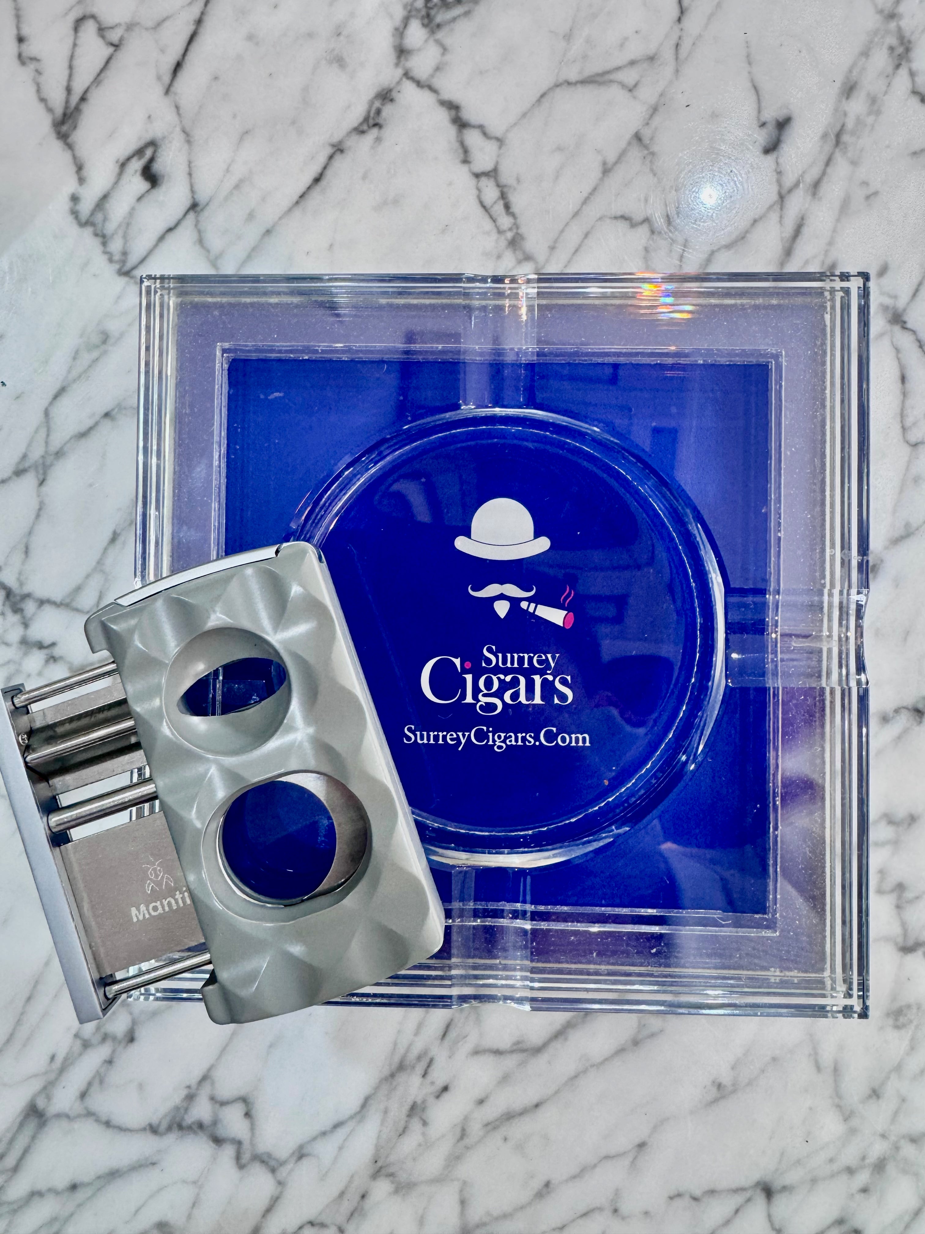 Mantis - Universal - 3 X Cigar Cutter - Straight Cut +  V-Cut + Punch Cutter in Cool Grey