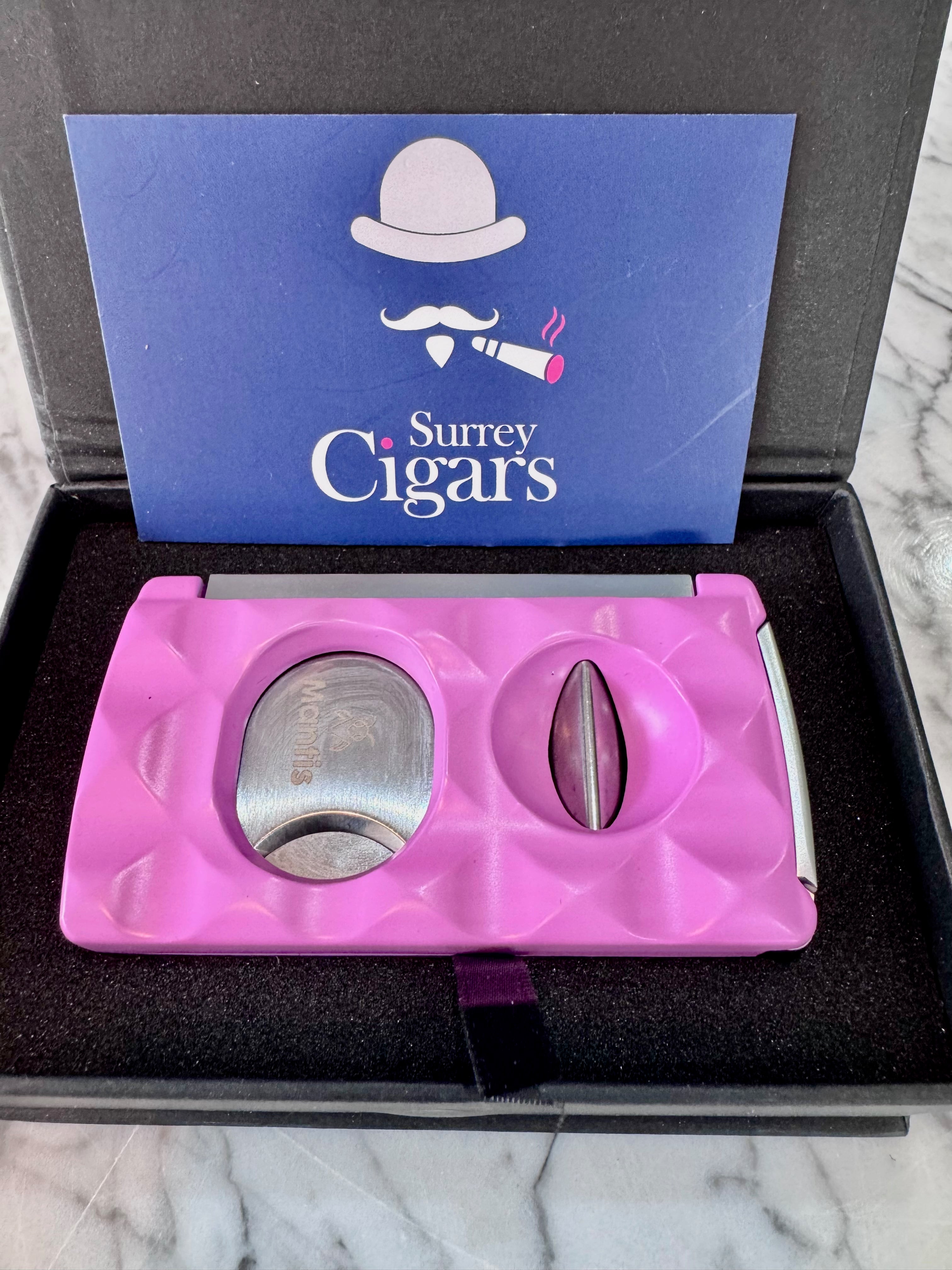 Mantis - Universal - 3 X Cigar Cutter - Straight Cut +  V-Cut + Punch Cutter in Pink