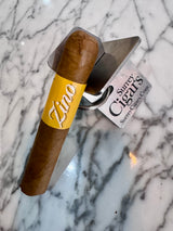 Zino Nicaragua Half Corona TIN of 5 Cigars   NEW IN STOCK