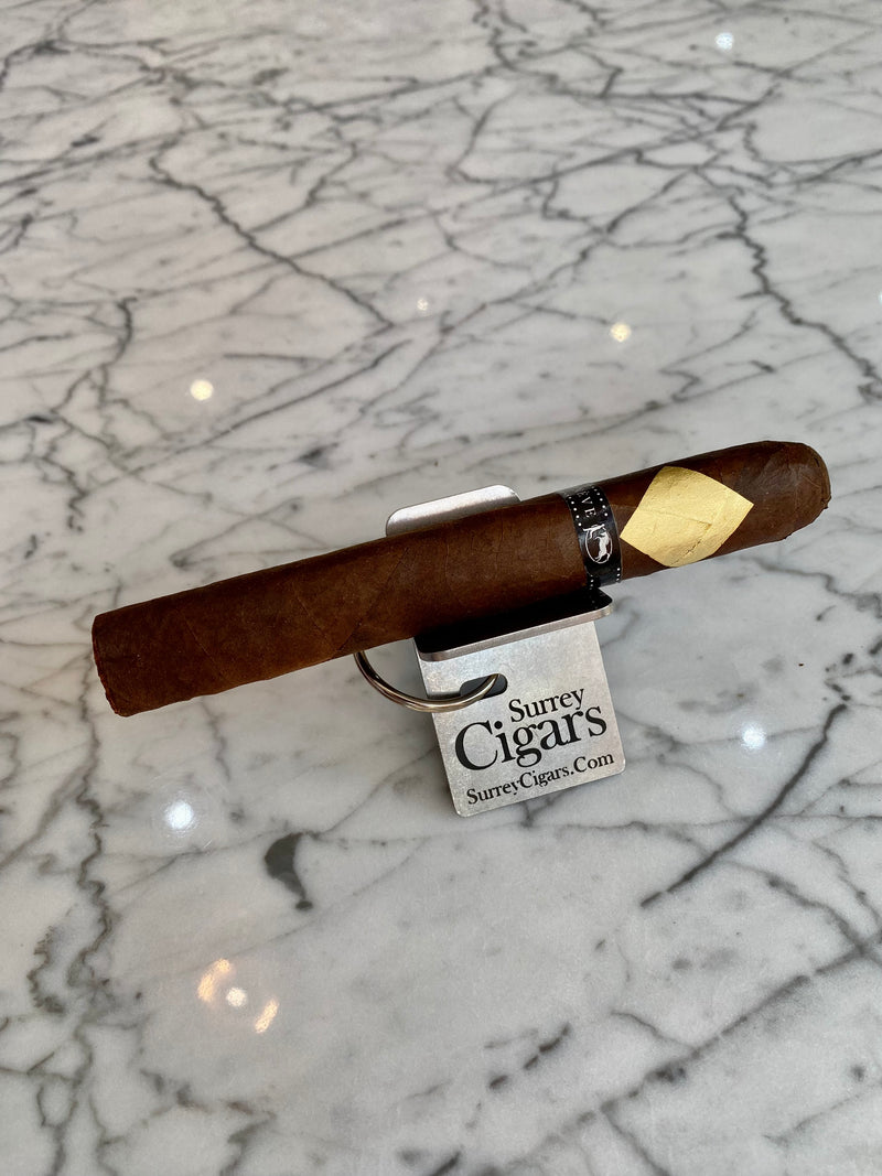 Cavalier Geneve Black Series II Toro