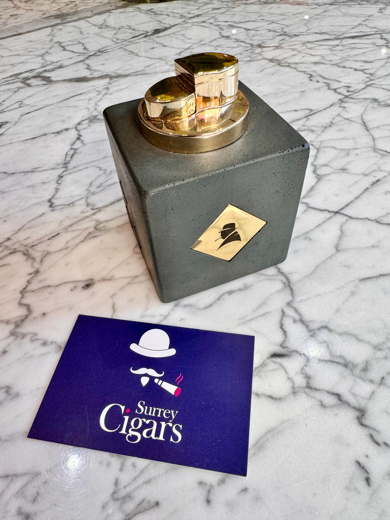 WINSTON CHURCHILL LIMITED EDITION CIGAR TABLE LIGHTER 2021 (338/600)