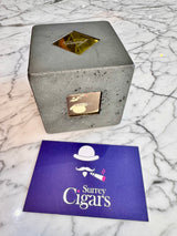 WINSTON CHURCHILL LIMITED EDITION CIGAR TABLE LIGHTER 2021 (338/600)