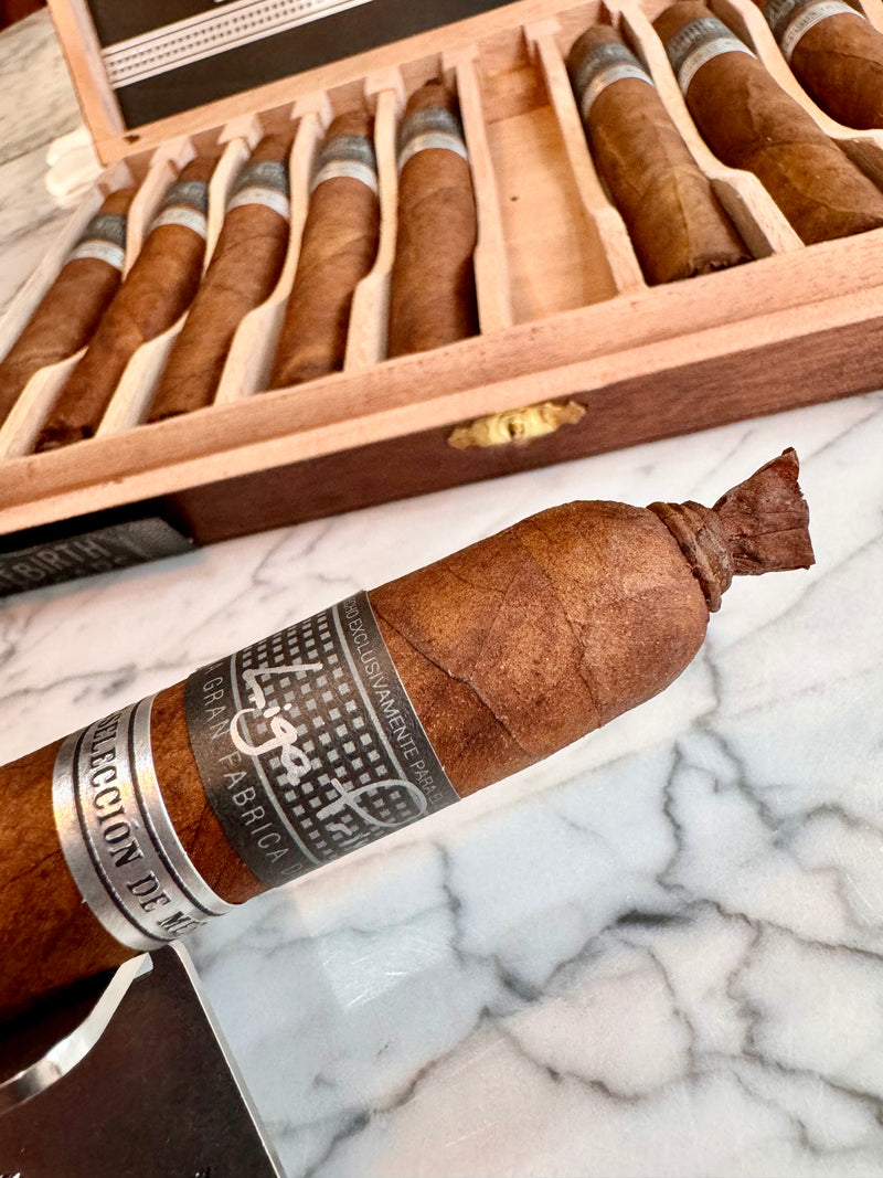 Drew Estate Liga Privada 10 Aniversario Seleccion de Mercado Toro