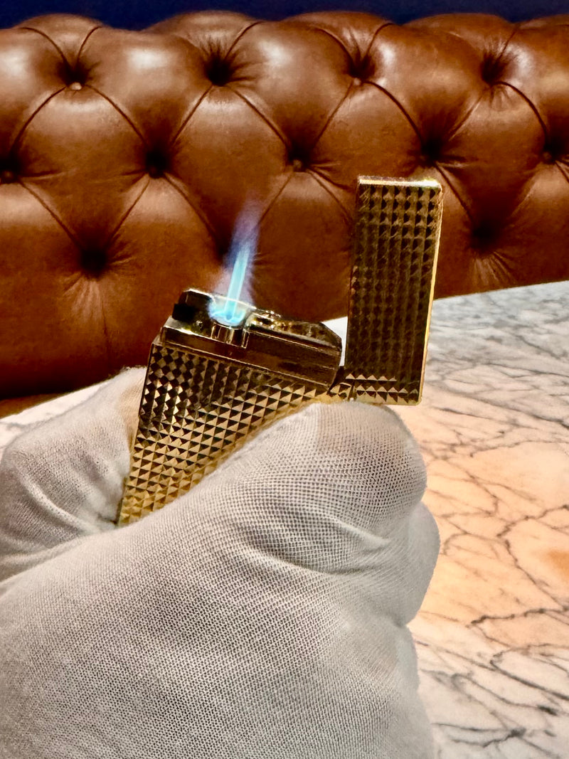 S.T. Dupont Le Grand Yellow Gold Diamond Head Lighter