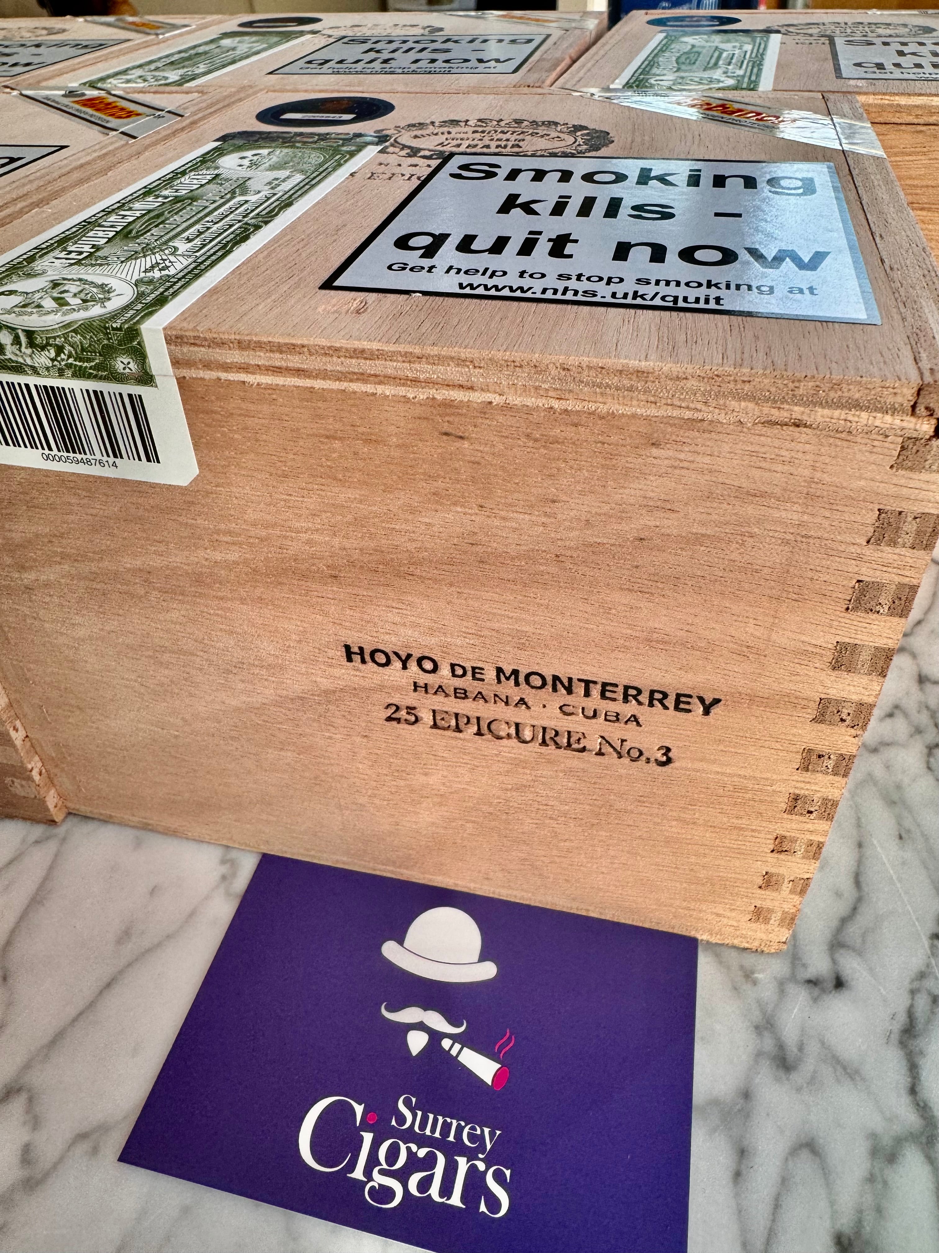 Hoyo de Monterrey Epicure No.3 cigar box with cigars and warning labels