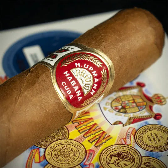 H. Upmann Half Corona