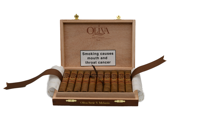 Oliva Series V Melanio No.4 Petit Corona