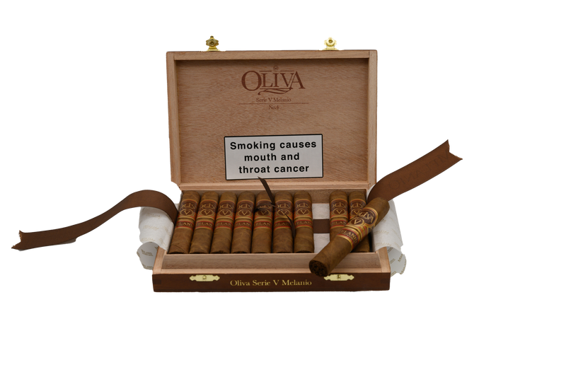 Oliva Series V Melanio No.4 Petit Corona