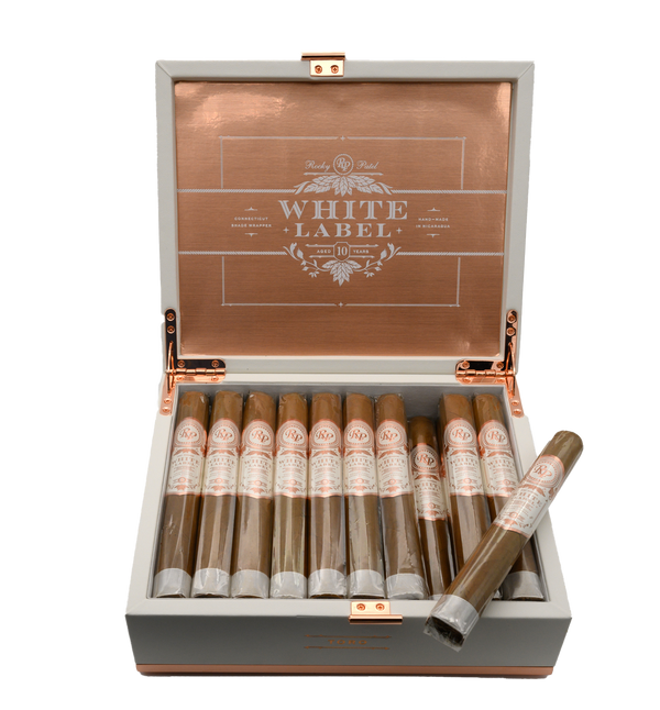 Rocky Patel White Label Toro