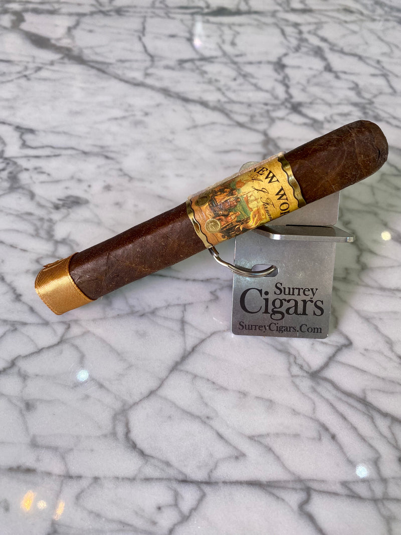 A.J. Fernandez New World Dorado Robusto