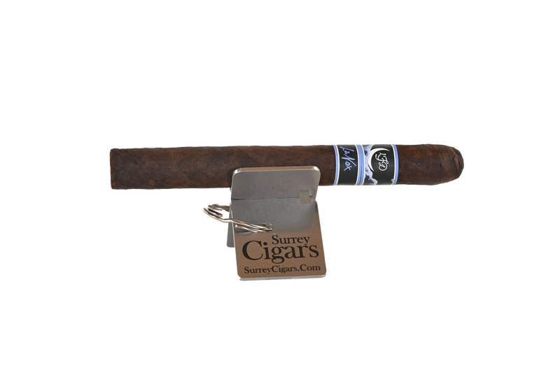 La Flor Dominicana La Nox